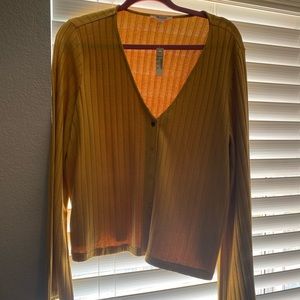 madewell yellow long sleeve with buttons